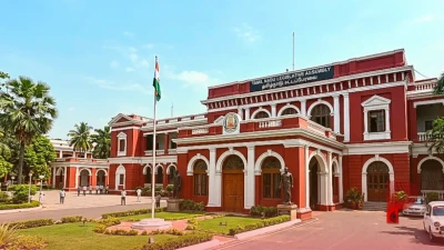 विजय के प्रधानमंत्री बनने के दावे पर डीएमके ने कसा तंज, कहा- विधानसभा में बहुमत तो ला नहीं पाए