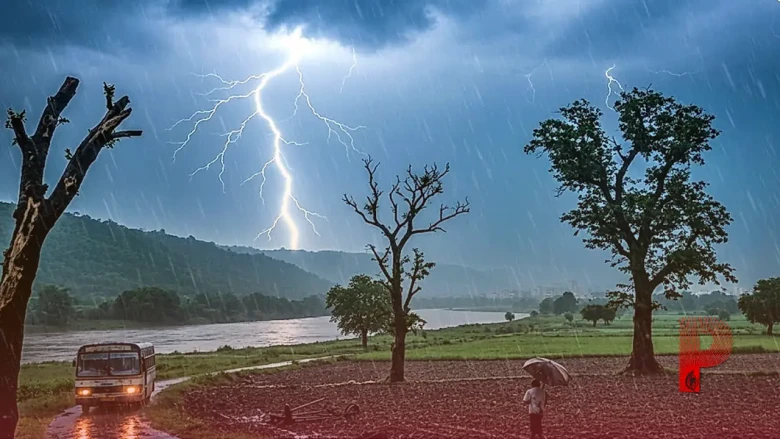 झारखंड के 16 जिलों में मौसम का यू-टर्न, आज आंधी-बारिश और वज्रपात की चेतावनी, जानें अपने जिले का हाल