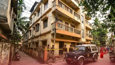 गुवाहाटी हत्या कांड: पति ने फ्रिज में रखा पत्नी का सिर, गिरफ्तारी के बाद कैमरे के सामने बनाया विक्ट्री साइन