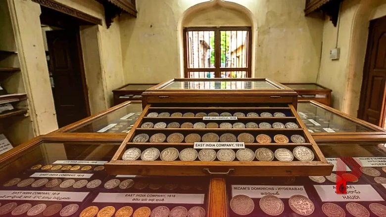 हैदराबाद के इस शख्स के पास है सिक्कों का अनोखा खजाना, 1818 की ईस्ट इंडिया कंपनी से लेकर निज़ाम काल तक का इतिहास सहेज रहे