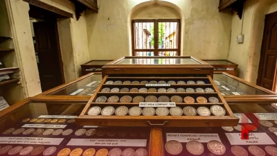 हैदराबाद के इस शख्स के पास है सिक्कों का अनोखा खजाना, 1818 की ईस्ट इंडिया कंपनी से लेकर निज़ाम काल तक का इतिहास सहेज रहे