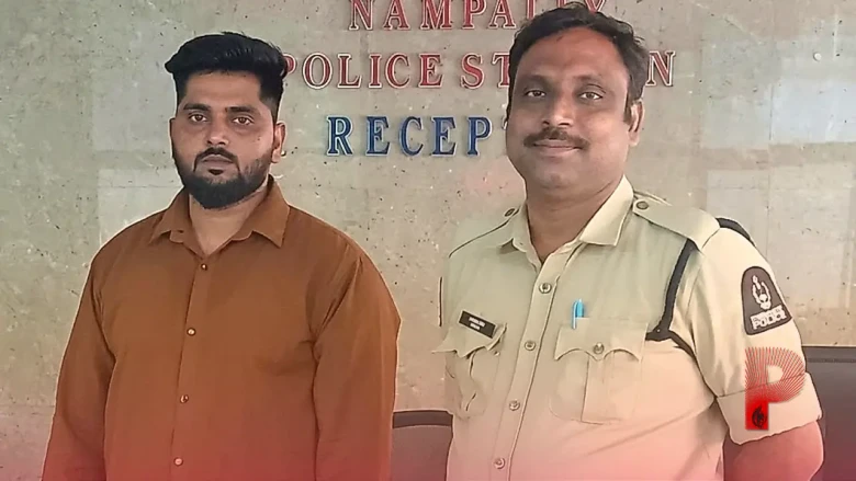 हैदराबाद में ट्रैफिक पुलिस से बदसलूकी, हेलमेट की फोटो खींचने पर बाइक सवार ने किया हंगामा