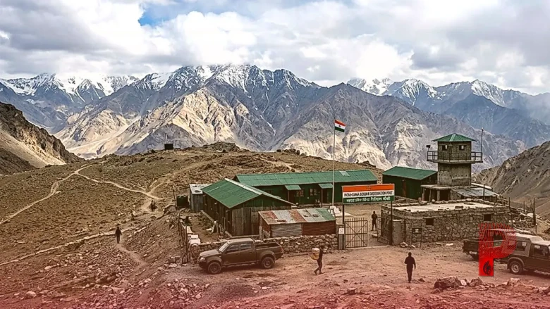 रक्षा मंत्रालय की वार्षिक रिपोर्ट का खुलासा: चीन ने LAC पर कम किए सैनिक, फिर भी बरकरार है सुरक्षा चुनौती