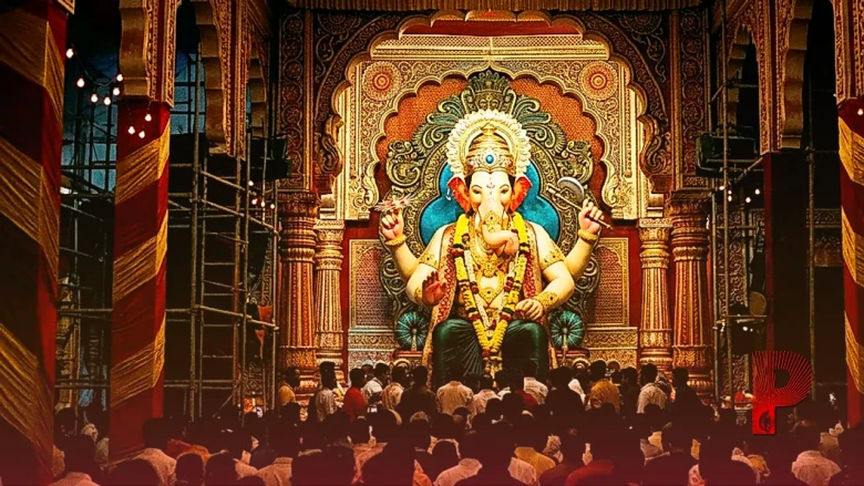 मुंबई: लालबागचा राजा के दर्शन कर भावविभोर हुए अमेरिकी राजदूत सर्जियो गोर, बोले- अद्भुत है यहां की ऊर्जा