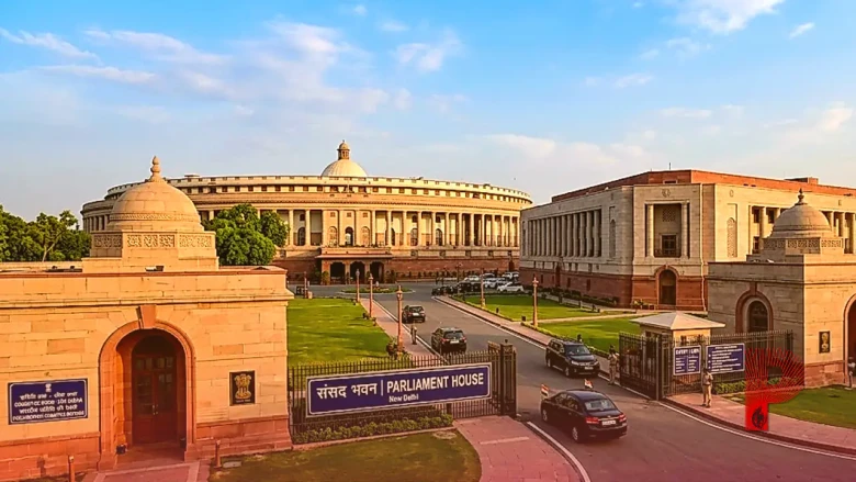 UPI शुल्क पर राहुल गांधी के विरोध के बीच फंसी कांग्रेस, संसदीय समिति की रिपोर्ट में पार्टी के 5 सांसदों ने किया था MDR का समर्थन