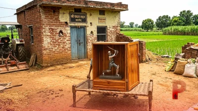 बालोद के किसान ने सूर्यकुमार यादव को भेंट की 2 लाख की मूर्ति, क्रिकेटर ने तोहफा लौटाकर दिया दिल जीतने वाला संदेश