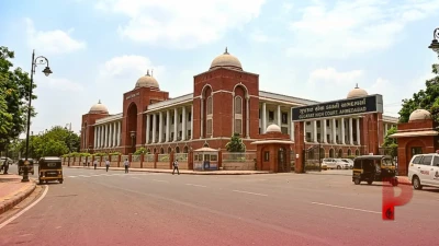 गुजरात पुलिस भर्ती: ट्रांसजेंडर उम्मीदवारों के लिए अलग जेंडर श्रेणी की मांग, हाईकोर्ट ने सरकार को भेजा नोटिस