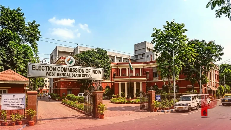 ममता बनर्जी का चुनाव आयोग पर बड़ा हमला, CEC को कहा 'वैनिश कुमार', वोटर लिस्ट में गड़बड़ी का लगाया आरोप