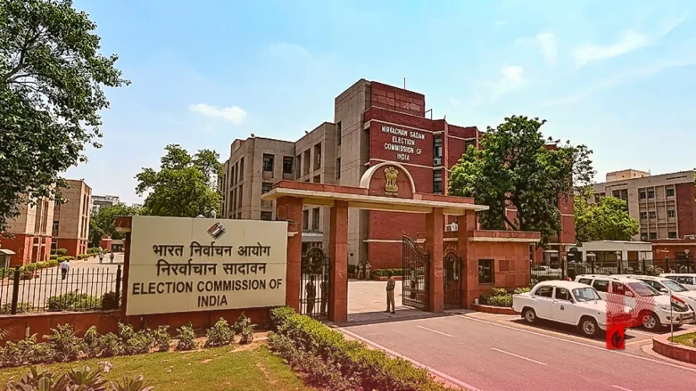 चुनाव आयोग पर कांग्रेस के रुख को लेकर स्मृति ईरानी का तीखा प्रहार