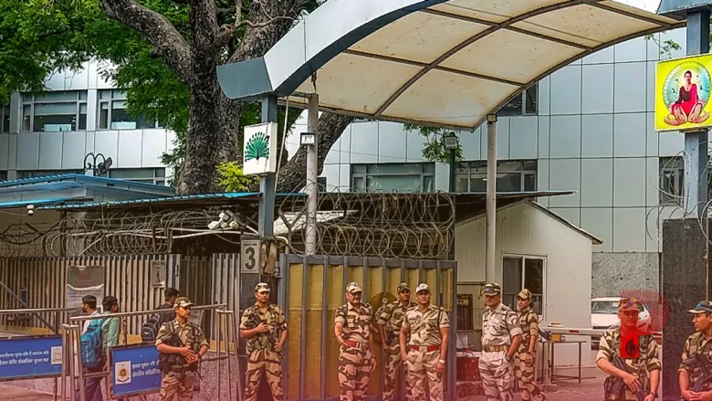 यस बैंक धोखाधड़ी मामला: ईडी की बड़ी कार्रवाई, 25.08 करोड़ रुपये के बैंक खाते और प्रमोटरों के शेयर कुर्क
