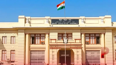 बिहार विधान परिषद चुनाव में बिखरा महागठबंधन, 8 सीटों पर अपनों के खिलाफ ही ताल ठोक रहे दिग्गज