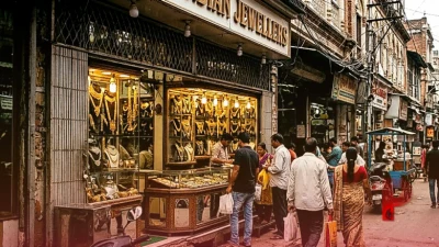 सोने के भाव में आई नरमी, चांदी की कीमतों में दूसरे दिन ठहराव: जानें आज के नए दाम