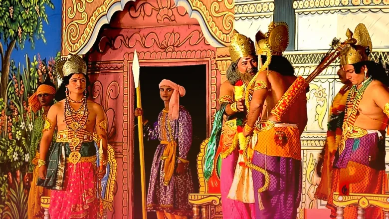 लाल किले में एक नहीं होती हैं 3 भव्य रामलीलाएं, तकनीक से लेकर कलाकारों तक, जानें तीनों में क्या है अंतर