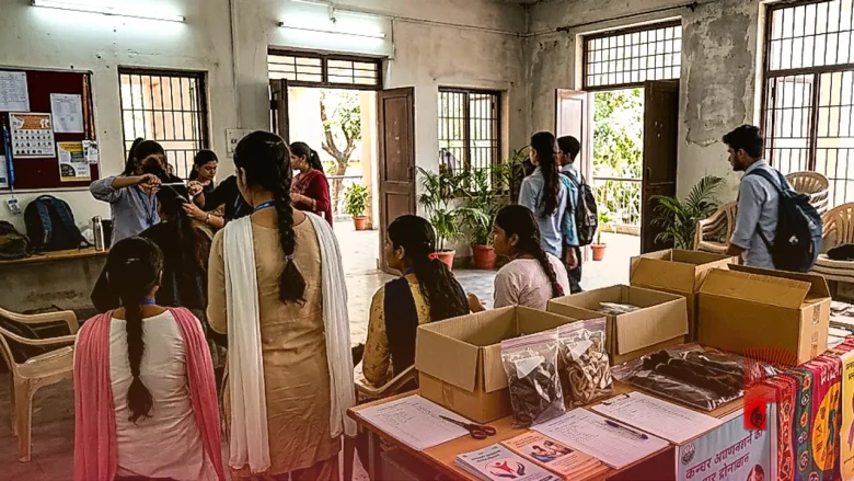 कैंसर पीड़ितों के लिए सौम्या जोशी ने दान किए अपने लंबे बाल, माइक्रोबायोलॉजी छात्रा की पहल बनी मिसाल