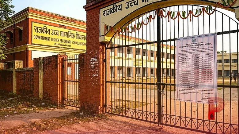 अक्टूबर 2026: दुर्गा पूजा और दशहरे पर स्कूलों में लंबी छुट्टियां, जानिए कब बंद रहेंगे संस्थान
