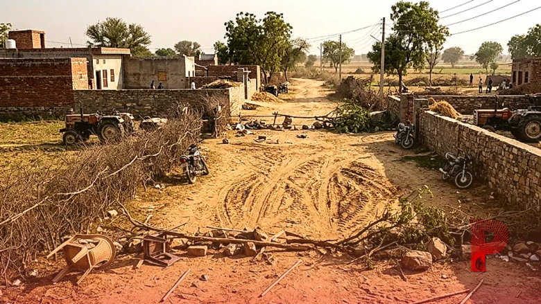 भरतपुर में बवाल: लीज के रास्ते को लेकर ग्रामीणों और पूर्व विधायक के समर्थकों में झड़प, अतर सिंह भड़ाना घायल