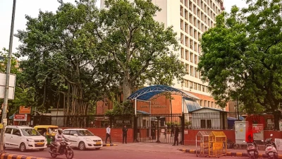 एलन मस्क का ओलिगार्की वाला दांव उन्हीं पर भारी, अमेरिकी सीनेटर ने आंकड़ों से घेरा