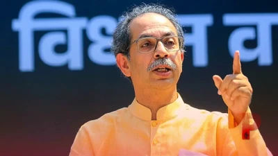 जंतर-मंतर पर रोक से भड़की शिवसेना (यूबीटी), कहा- केंद्र सरकार को जनता से डर लगने लगा है