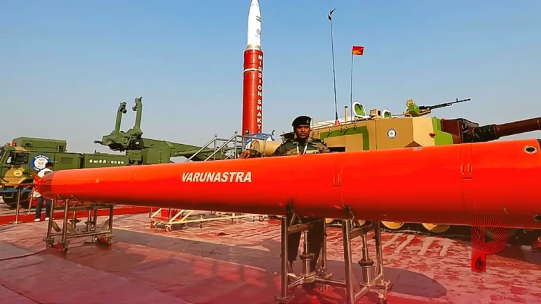 समुद्र और आसमान में भारत का दबदबा: वरुणास्त्र और जीसैट-7सी से सेनाओं को मिली नई ताकत