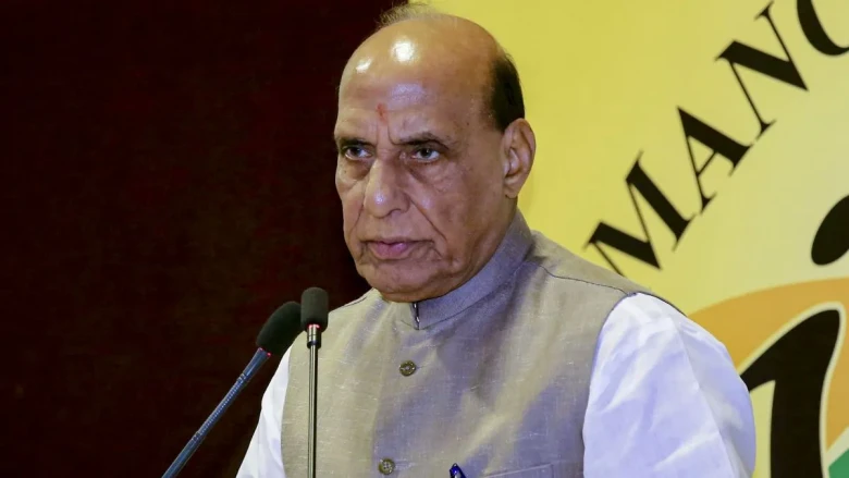 आतंकवाद पर राजनाथ सिंह की दो टूक, कहा- पाकिस्तान की हर नापाक हरकत का मुंहतोड़ जवाब देगी भारतीय सेना
