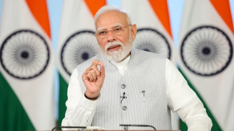एशियन गेम्स 2026 के पदक विजेताओं से मिले प्रधानमंत्री मोदी, हॉकी टीमों ने दी विशेष भेंट