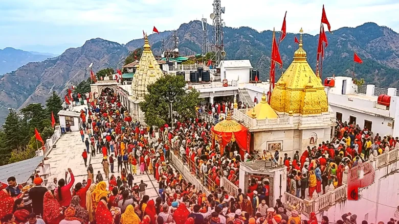 हिमाचल प्रदेश के प्रमुख शक्तिपीठों में नवरात्र की धूम, 10 लाख से अधिक भक्तों ने किए माता के दर्शन