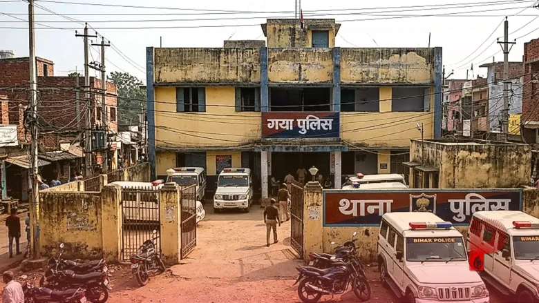 गया में पुलिस अधिकारी के दो बेटों पर जानलेवा हमला, फायरिंग में एक की मौत, दो आरोपी गिरफ्तार