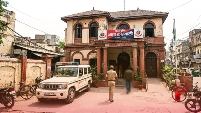 टाइगर श्रॉफ हमला केस: दिल्ली तक फैली लॉरेंस बिश्नोई गैंग की साजिश, हथियार पहुंचाने वाली राधा और बबीता समेत चार गिरफ्तार