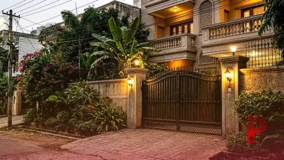अमेरिकी सांसद इल्हान उमर को सता रहा डर, घर पर छापेमारी के बाद अब सुरक्षित ठिकाने की तलाश