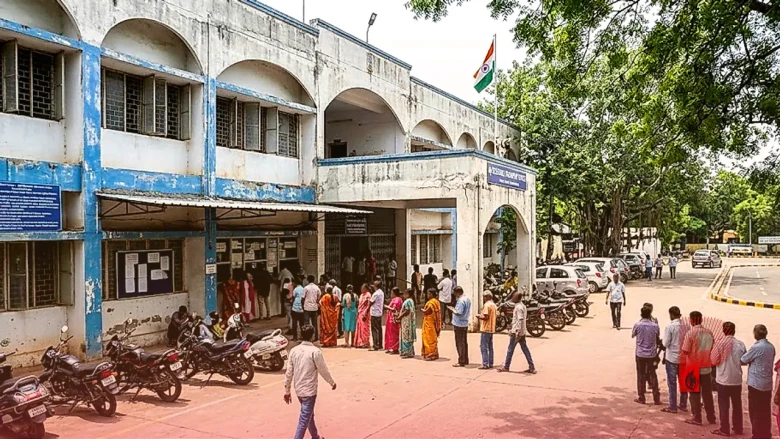ड्राइविंग लाइसेंस का नियम बदला: अब परीक्षा में 75 फीसदी अंक लाना अनिवार्य, जानें क्या है नया प्रस्ताव