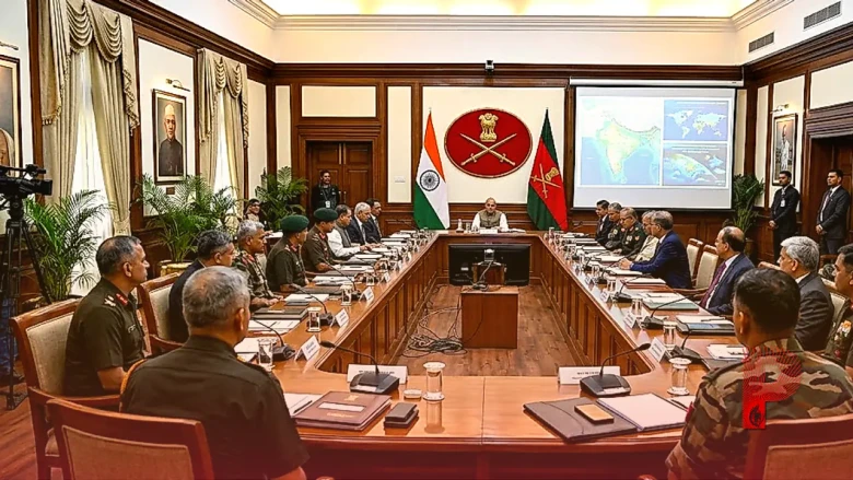 सेना को भविष्य के लिए तैयार रहने का मंत्र: राजनाथ सिंह ने 20-30 साल की रणनीतिक सोच पर दिया जोर