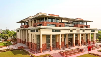 दिल्ली उच्च न्यायालय में नेहा बोरा याचिका पर सुनवाई, सत्ता परिवर्तन की मांग पर गरमाई कानूनी बहस