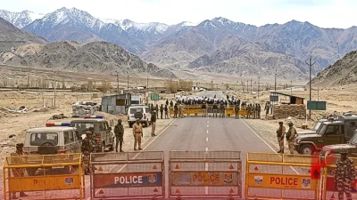 प्रदर्शनों को कुचलना पड़ सकता है भारी, सोनम वांगचुक ने नेपाल और बांग्लादेश का दिया उदाहरण