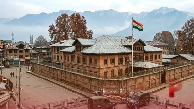 फारूक अब्दुल्ला का नया विवाद: बोले- कश्मीर मुद्दे को पाकिस्तान ने जिंदा रखा है, दिल्ली से नहीं है उम्मीद