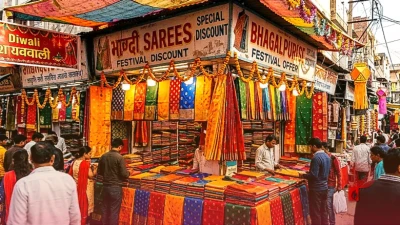 फरीदाबाद में भागलपुर की सिल्क साड़ियों की धूम, दिवाली पर मिल रही भारी छूट
