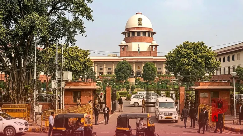 पुलिस कस्टडी में पति की मौत के बाद अनपढ़ पत्नी की ऐतिहासिक जीत, सुप्रीम कोर्ट ने सिस्टम को दी कड़ी फटकार