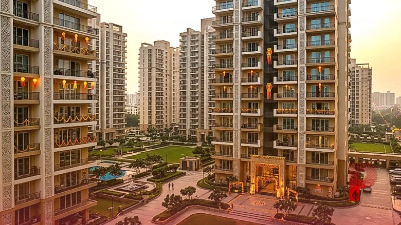इस दिवाली क्या है घर खरीदने का सही मौका? जानें रियल एस्टेट मार्केट का पूरा हाल और लग्जरी फ्लैट्स की कीमतें