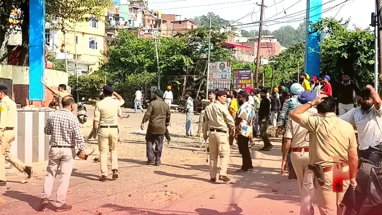 नाहन हिंसा के बाद प्रशासन सतर्क, धारा 163 लागू, विरोध प्रदर्शन और हथियारों पर रोक