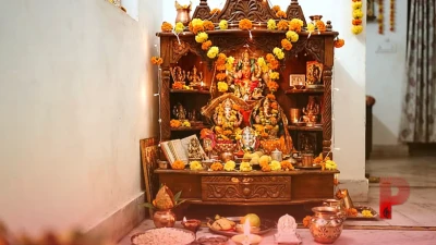 धनतेरस पर घर के मंदिर में न रखें ये चीजें, बरतें ये सावधानियां