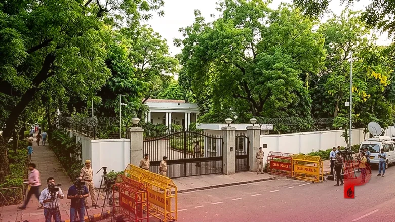 मल्लिकार्जुन खरगे के आवास पर सजेगा विपक्ष का मंच, मुख्य निर्वाचन आयुक्त के खिलाफ होगा प्रतीकात्मक महाभियोग