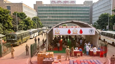 देश के संवेदनशील संस्थानों के रक्षकों ने पेश की इंसानियत की मिसाल, सीआईएसएफ जवानों ने रक्तदान कर एम्स दिल्ली को सौंपा 885 यूनिट ब्लड
