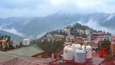 हिमाचल प्रदेश में अर्नब तूफान की दस्तक: करवा चौथ की सुबह बारिश और बर्फबारी से बदला मौसम का मिजाज