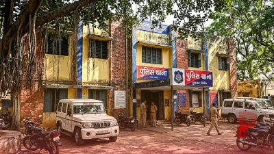 गुजरात में अघोरी बाबा बनकर किया लाखों का फ्रॉड, 76 साल के बुजुर्ग को ऐसे फंसाया ठगों ने