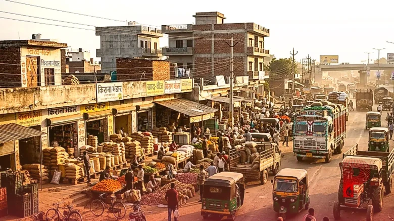 भारत में गरीबी का स्तर तेजी से गिरा, 50 करोड़ लोगों के जीवन में आया सकारात्मक बदलाव: वर्ल्ड बैंक रिपोर्ट