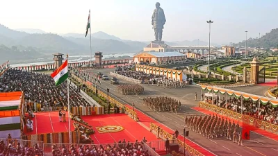 सरदार पटेल जयंती: एकता नगर में PM मोदी ने ली परेड की सलामी, देश को दिलाई सुरक्षा की शपथ